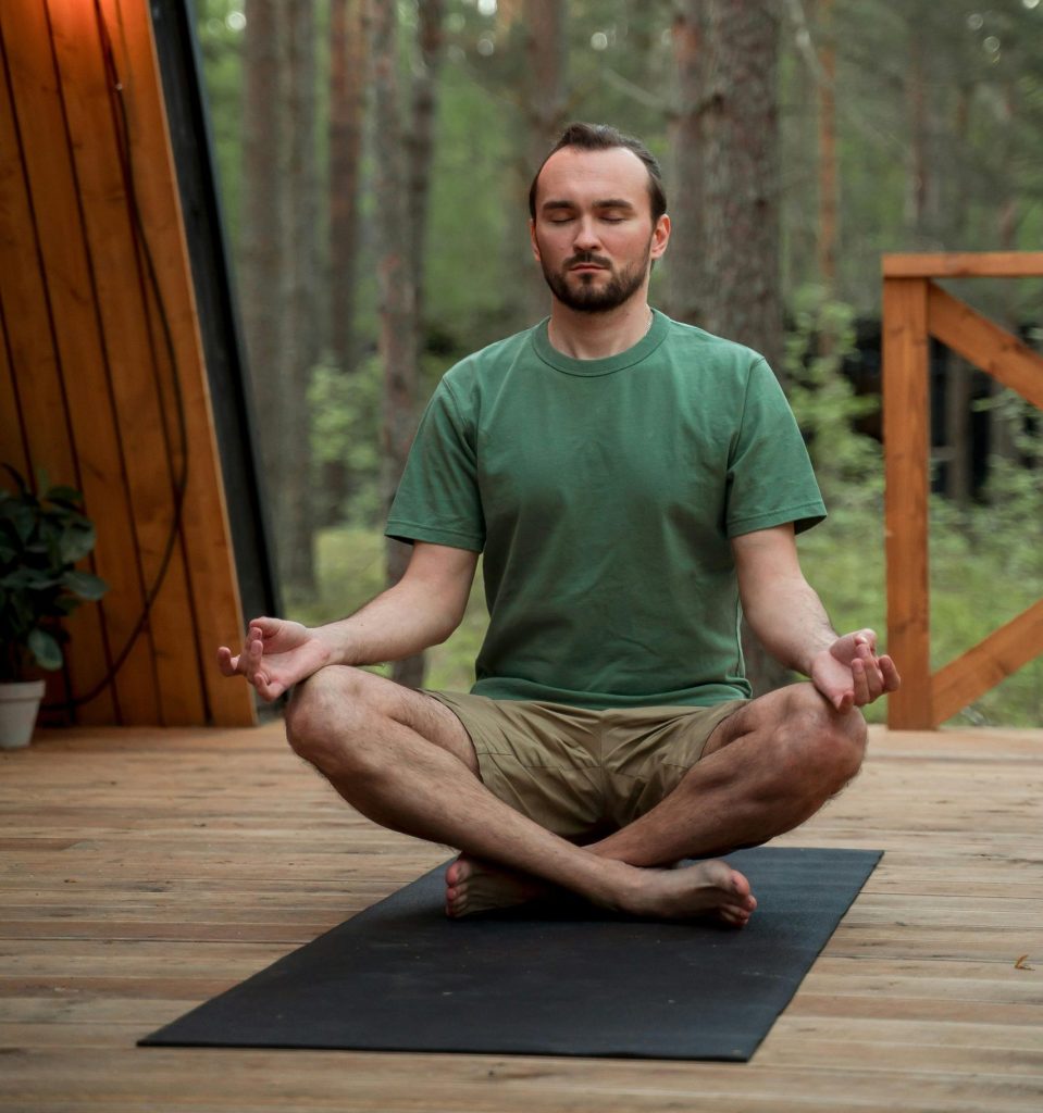 Comment le Yoga Peut Booster Votre Santé Physique et Mentale